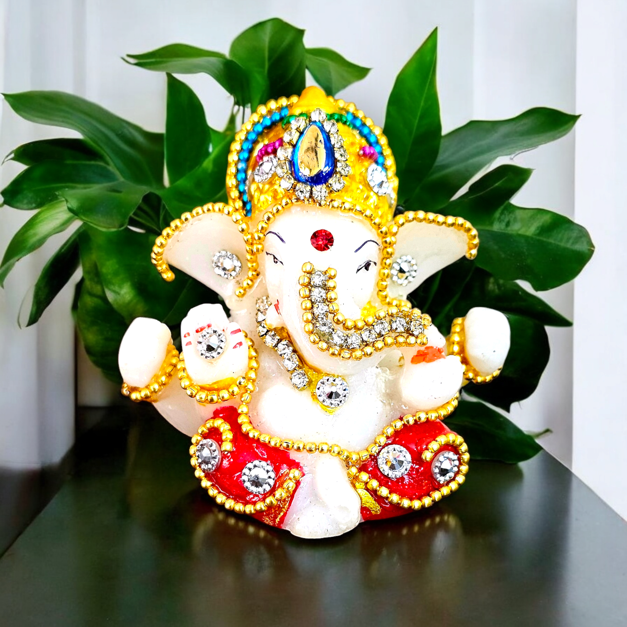 Noblenest White Ganesh Idol for Car Dashboard & Home Decor, 2.5 Inch – Ganpati Statue for Puja Room & Office Desk
